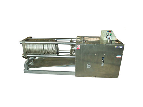 不銹鋼材質(zhì)全自動(dòng)臥式液壓榨油機(jī)DLW-100DS,自動(dòng)壓榨退榨，古法榨油機(jī)