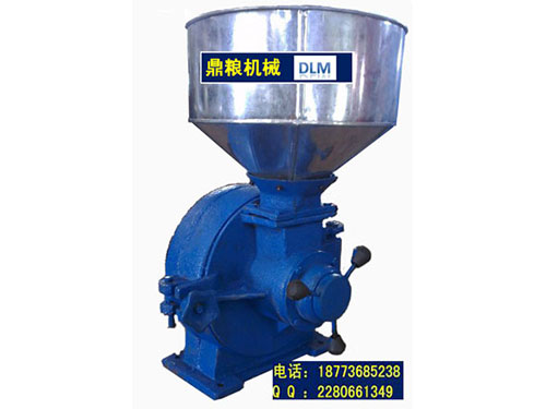 30型磨片式粉碎機、磨粉機磨粉機，磨片式，產(chǎn)量達1000公斤時,粗細可調(diào)